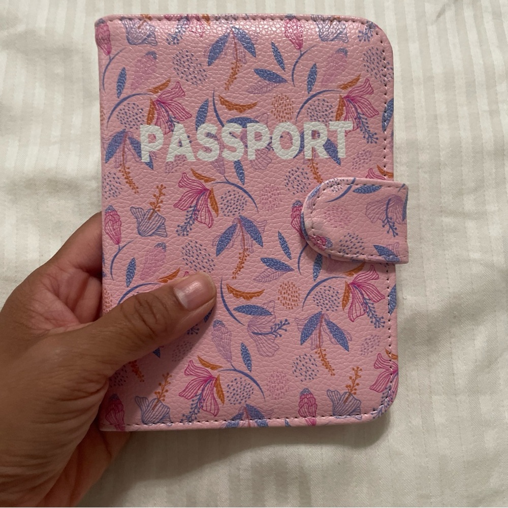 Floral Pink‎ Passport Holder - Picture 8 of 8